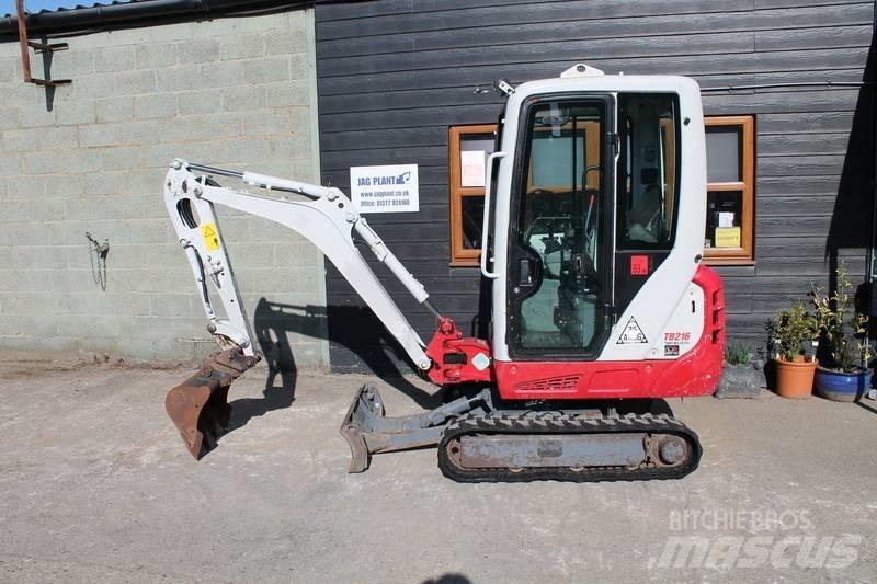 Takeuchi TB216 Mini Escavadoras <7t
