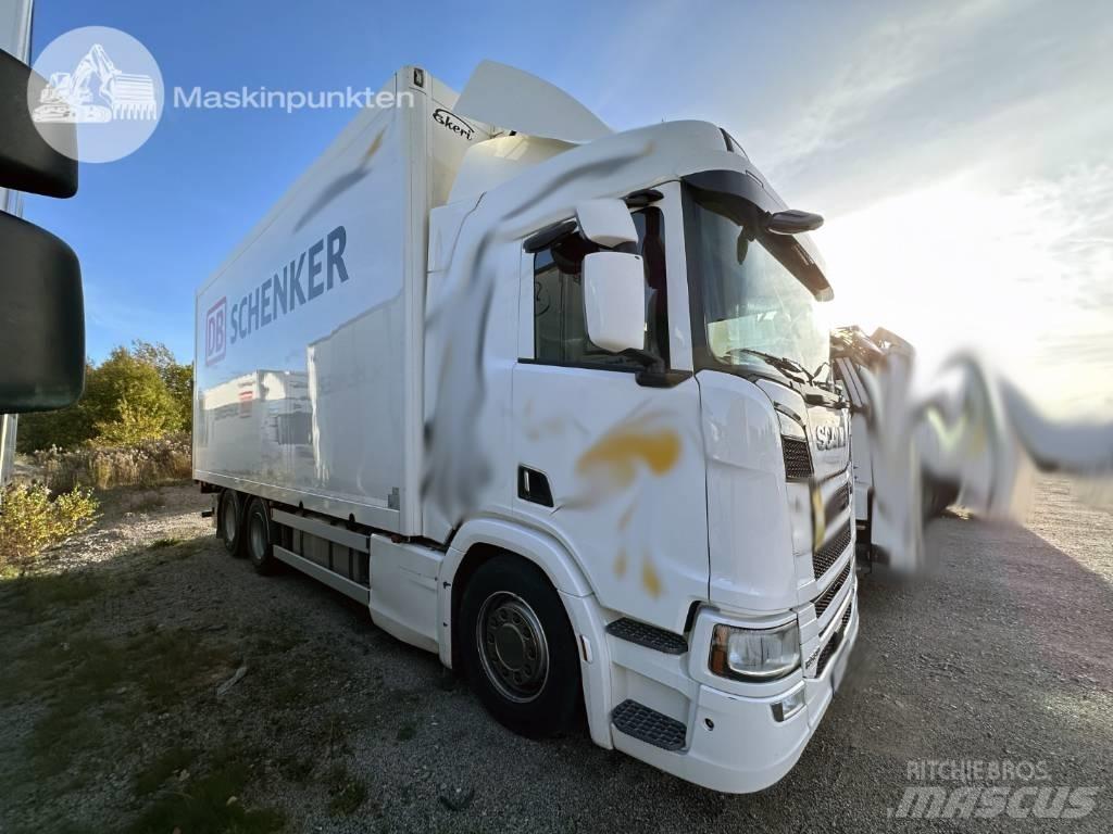Scania R 580 Camiões de caixa fechada