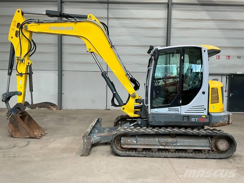 Neuson ET 90 Escavadoras Midi 7t - 12t