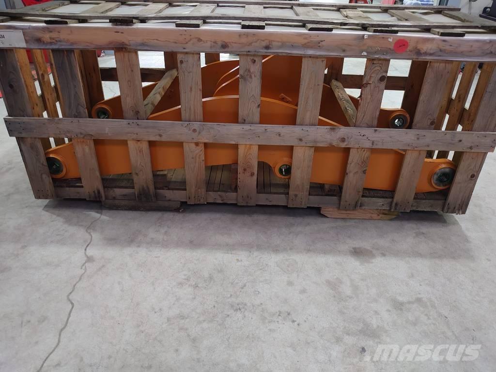 CASE 821G Lanças e braços dippers