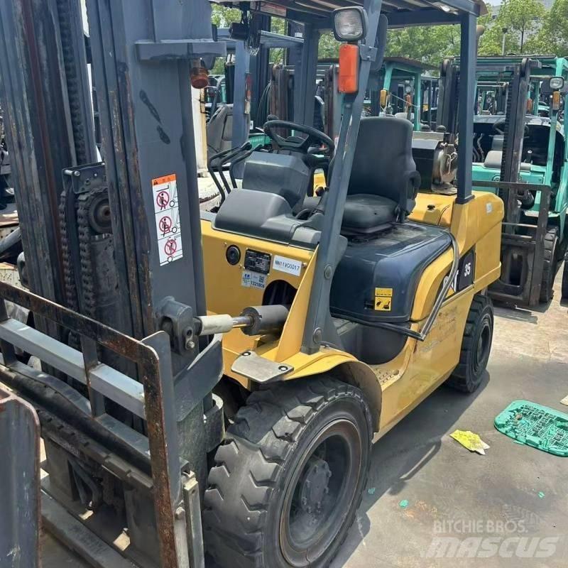 CAT 35 Empilhadores Diesel