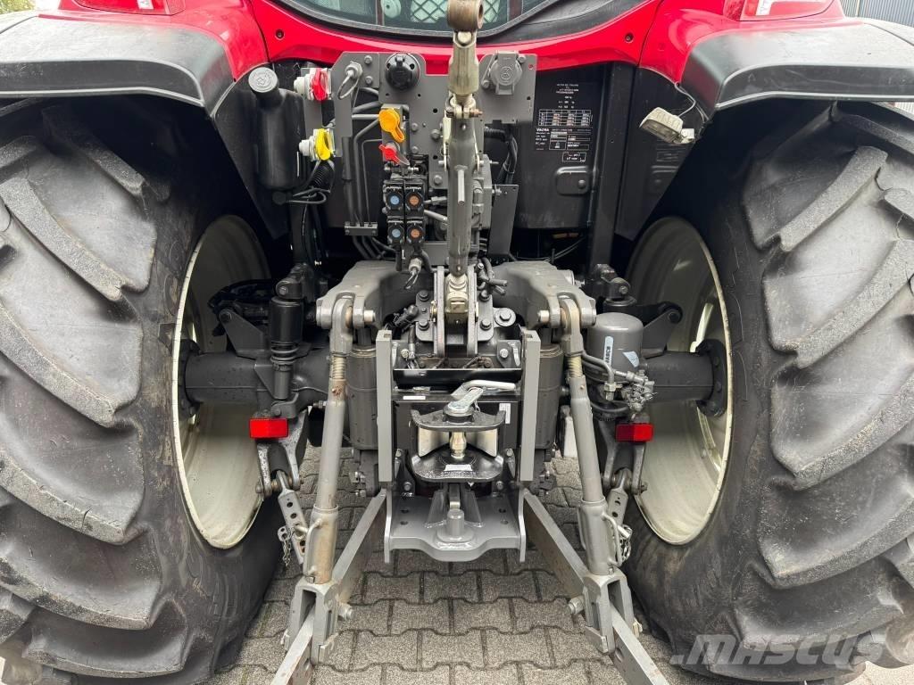 Valtra G105 H Tratores Agrícolas usados