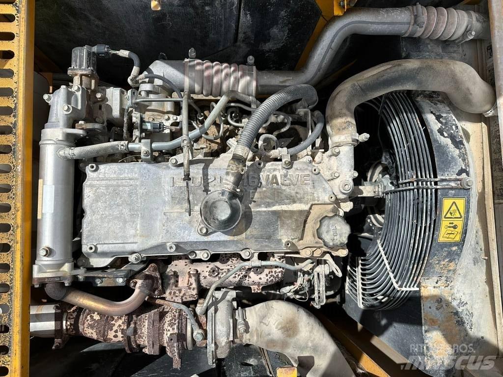 JCB JS 240 N LC Escavadoras de rastos