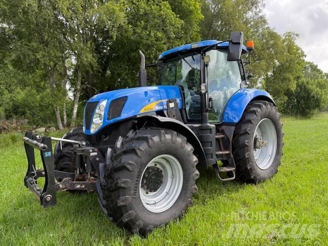 New Holland T 7030 Tratores Agrícolas usados