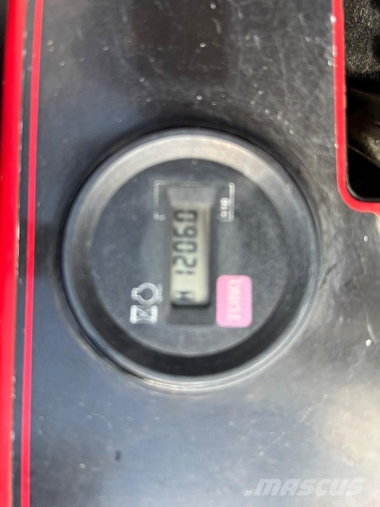 Toro Procore 648 Arejadores e escarificadores relvados
