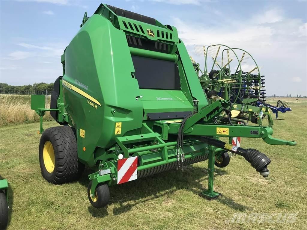 John Deere V461M Enfardadeira de rolos