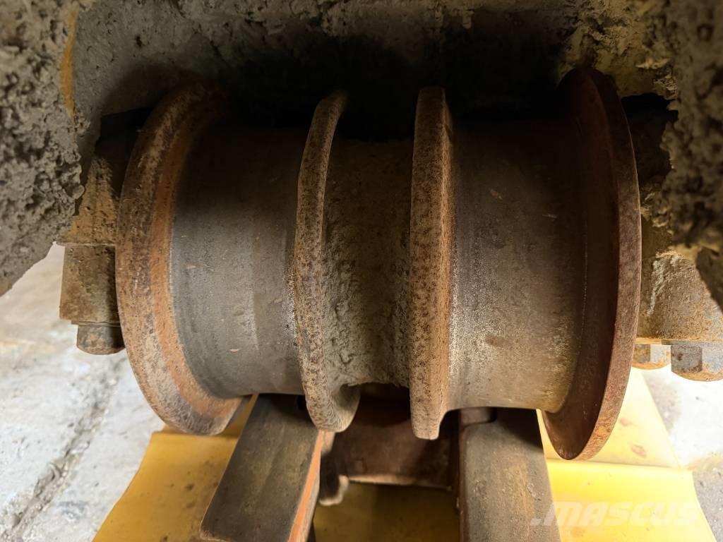 CAT D8R SERIES II Dozers - Tratores rastos