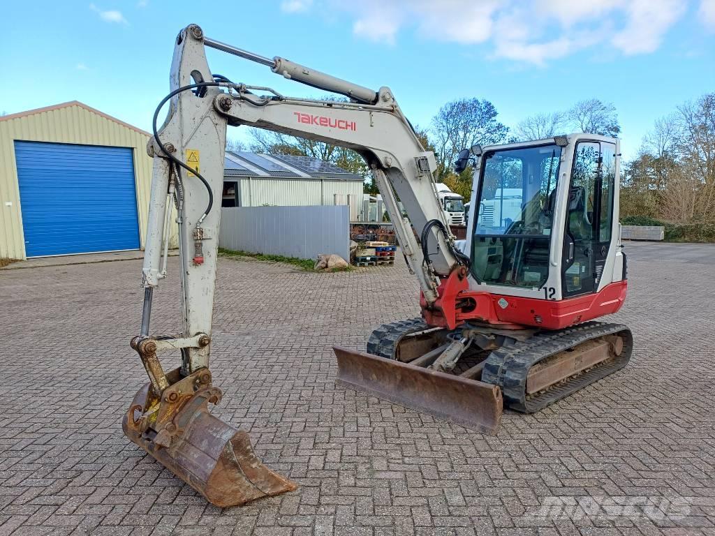 Takeuchi TB 250 Mini Escavadoras <7t