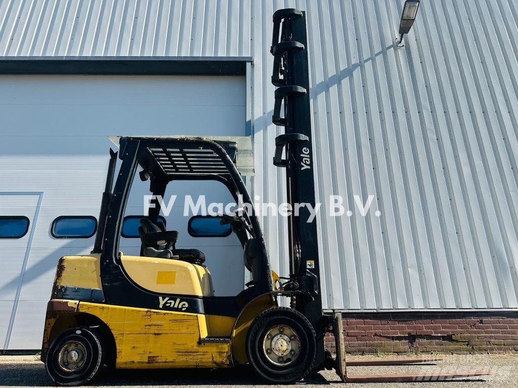 Yale GDP 25 VX Empilhadores Diesel