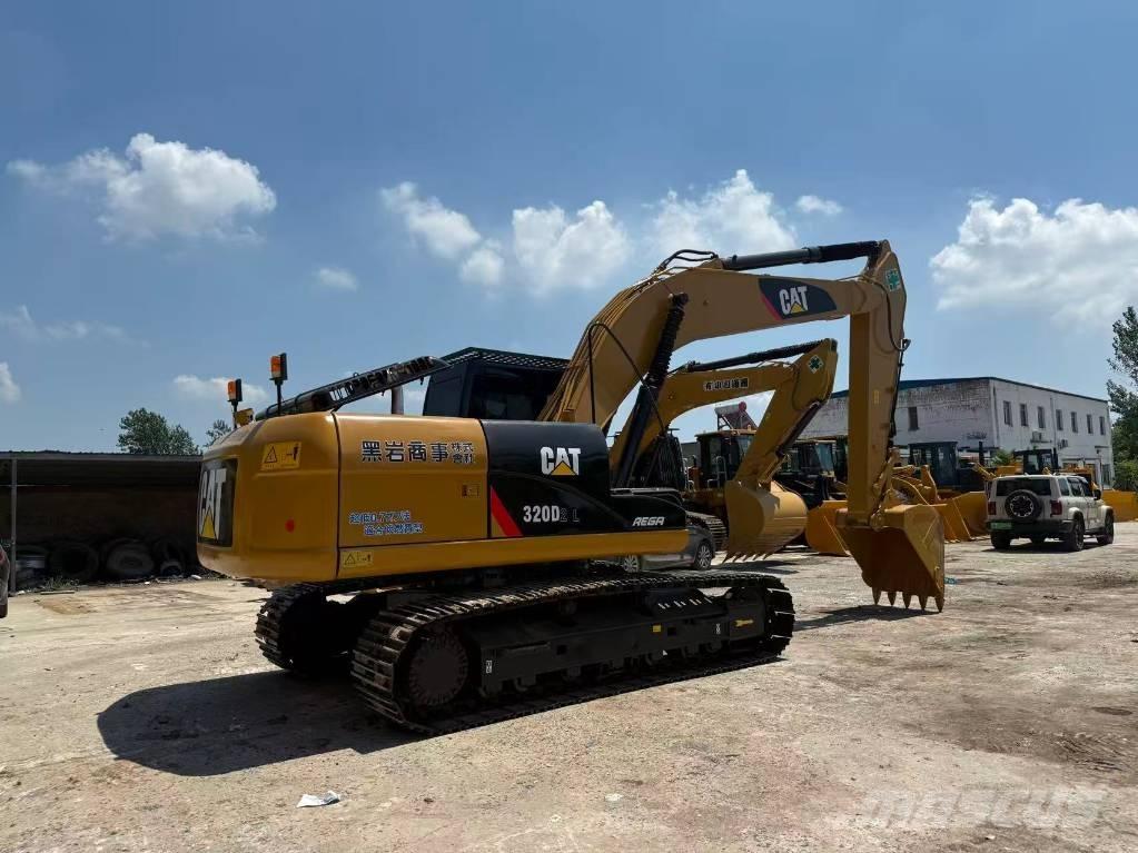 CAT 320 D Escavadoras de rastos
