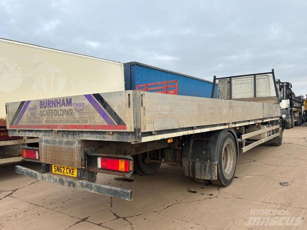Iveco 180E 25 Camiões estrado/caixa aberta