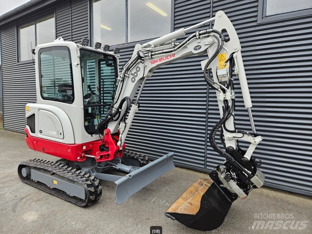 Takeuchi TB 225 Mini Escavadoras <7t