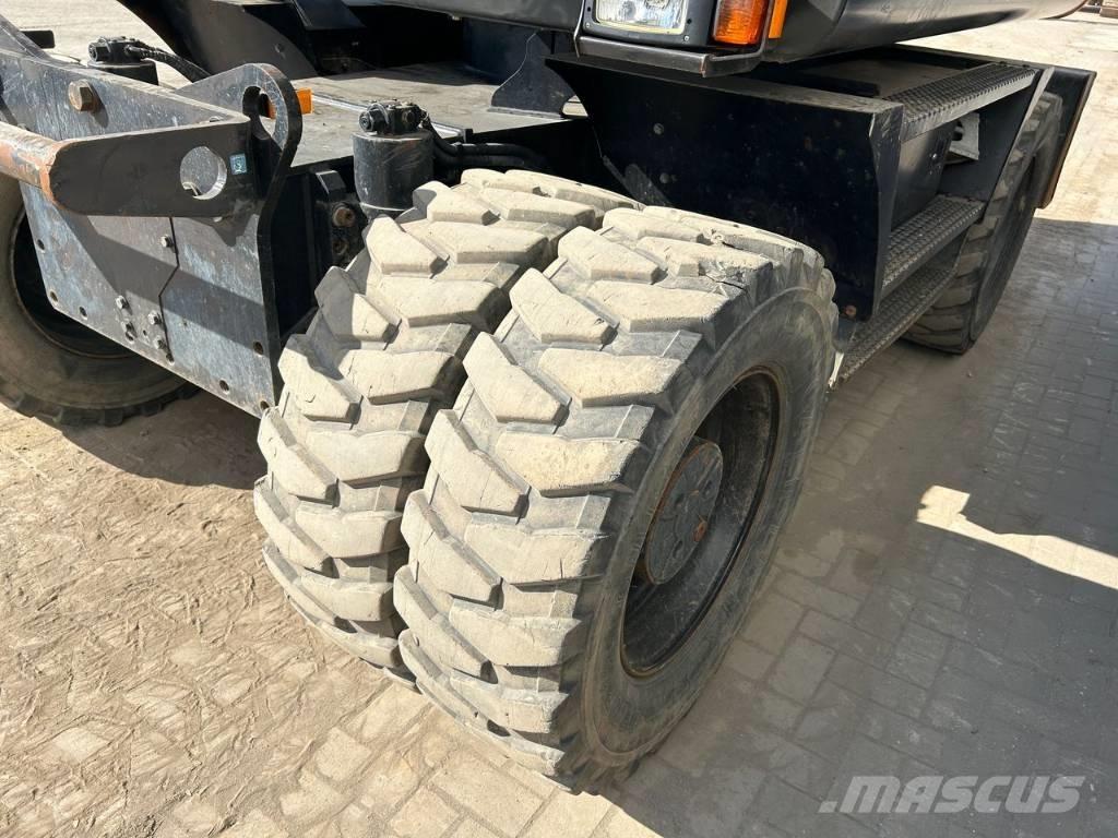 Hitachi ZX 140 W-5B Escavadoras de rodas