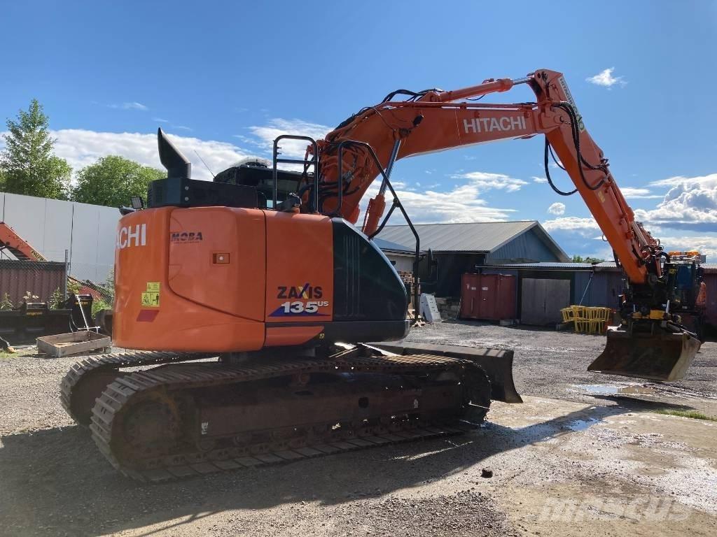 Hitachi ZX 135 US-6 Escavadoras de rastos