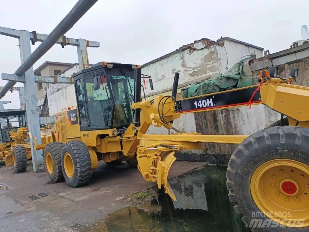 CAT 140 H Motoniveladoras