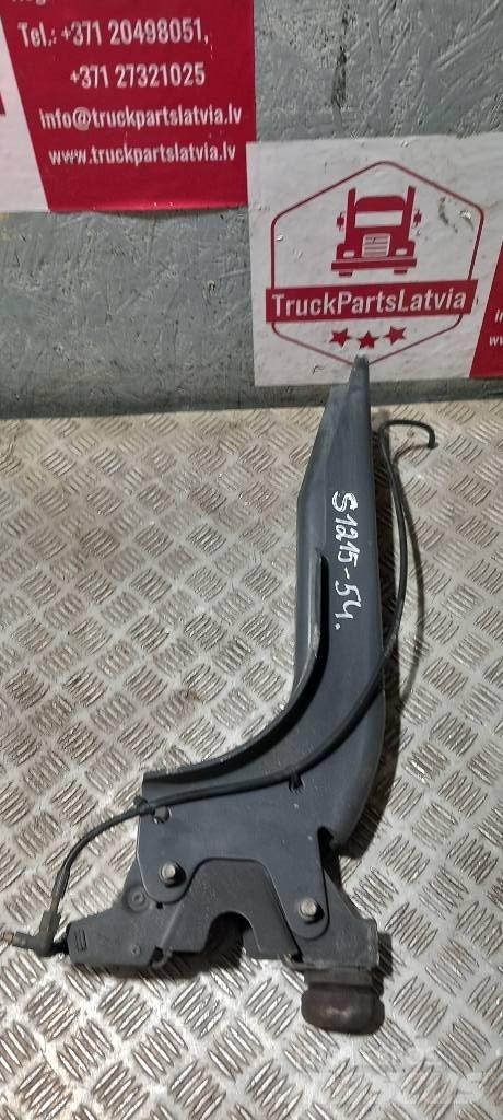 Scania R440  1491018 Cabines e interior