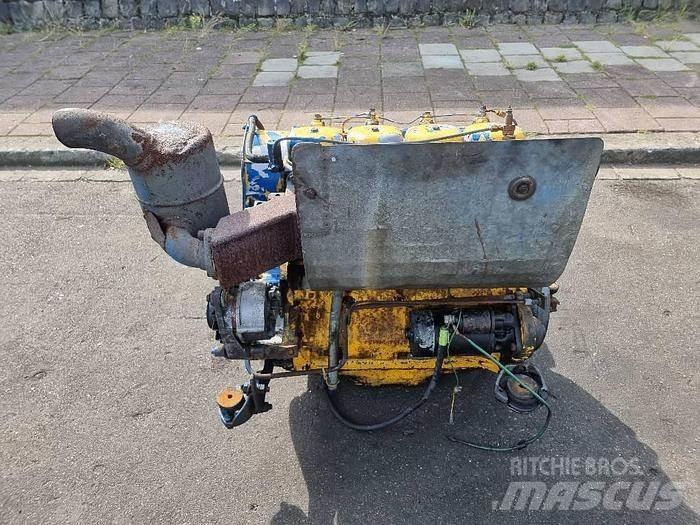  Engines F4L912 Transportes - Outros
