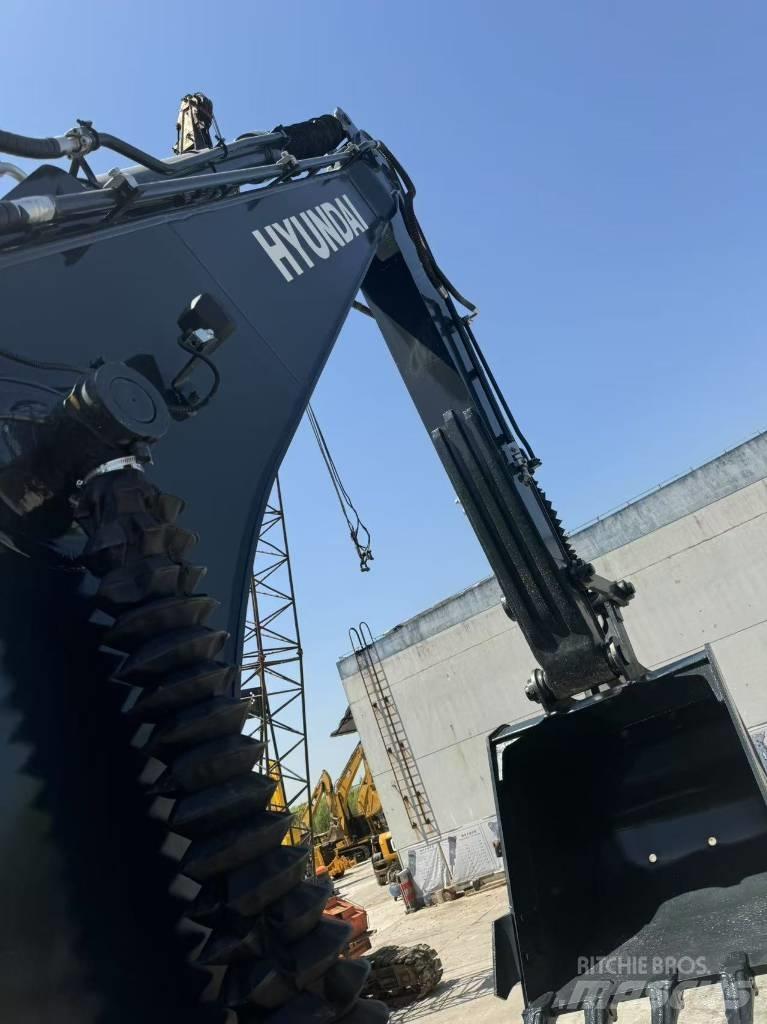 Hyundai R220LC-9S Escavadoras de rastos