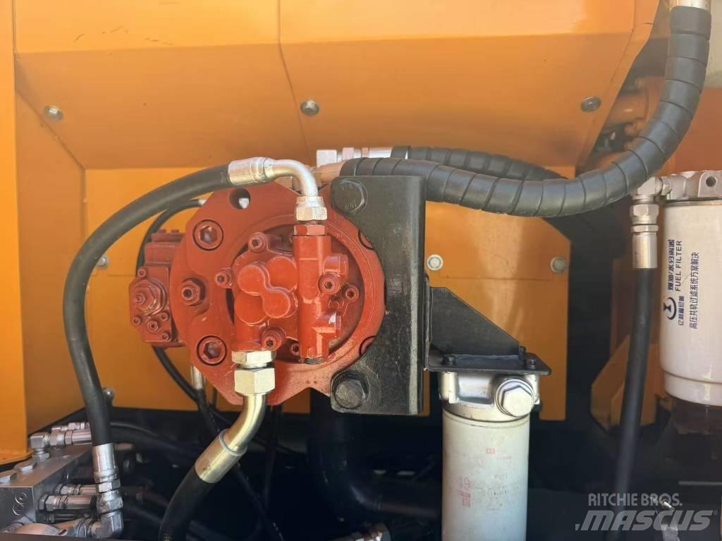 Hyundai R220LC-9S Escavadoras de rastos