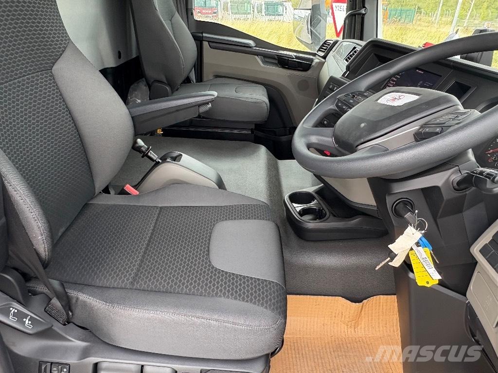 MAN TGM18.250 Camiões estrado/caixa aberta