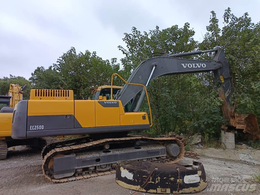 Volvo EC 250 Escavadoras de rastos