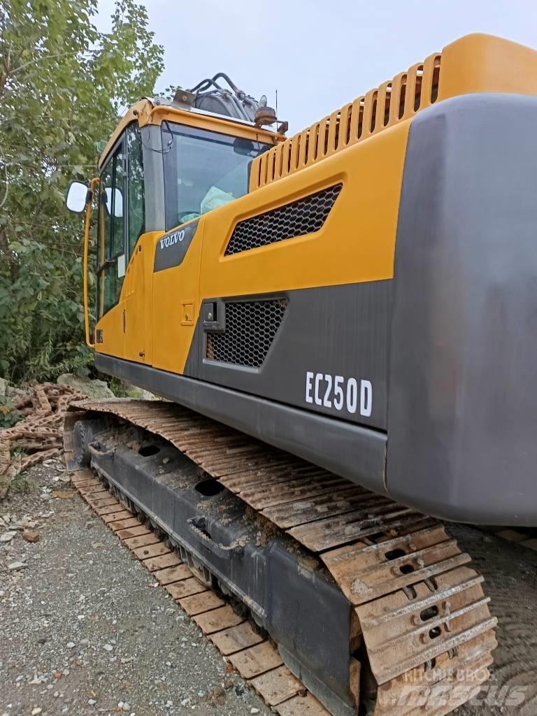 Volvo EC 250 Escavadoras de rastos