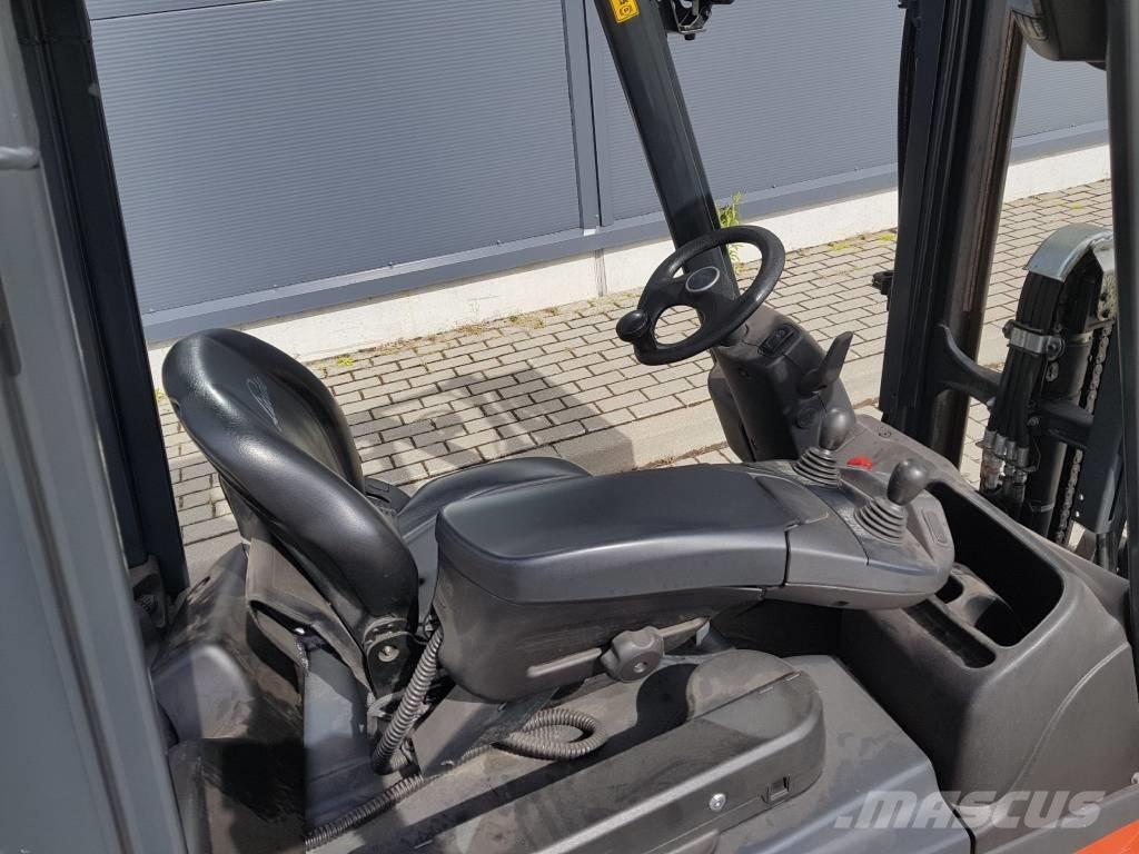Linde E16C Empilhadores eléctricos