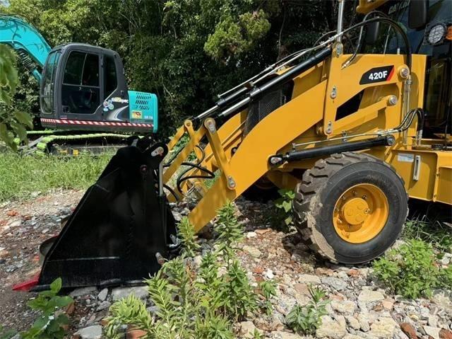 CAT 420 F Retroescavadoras