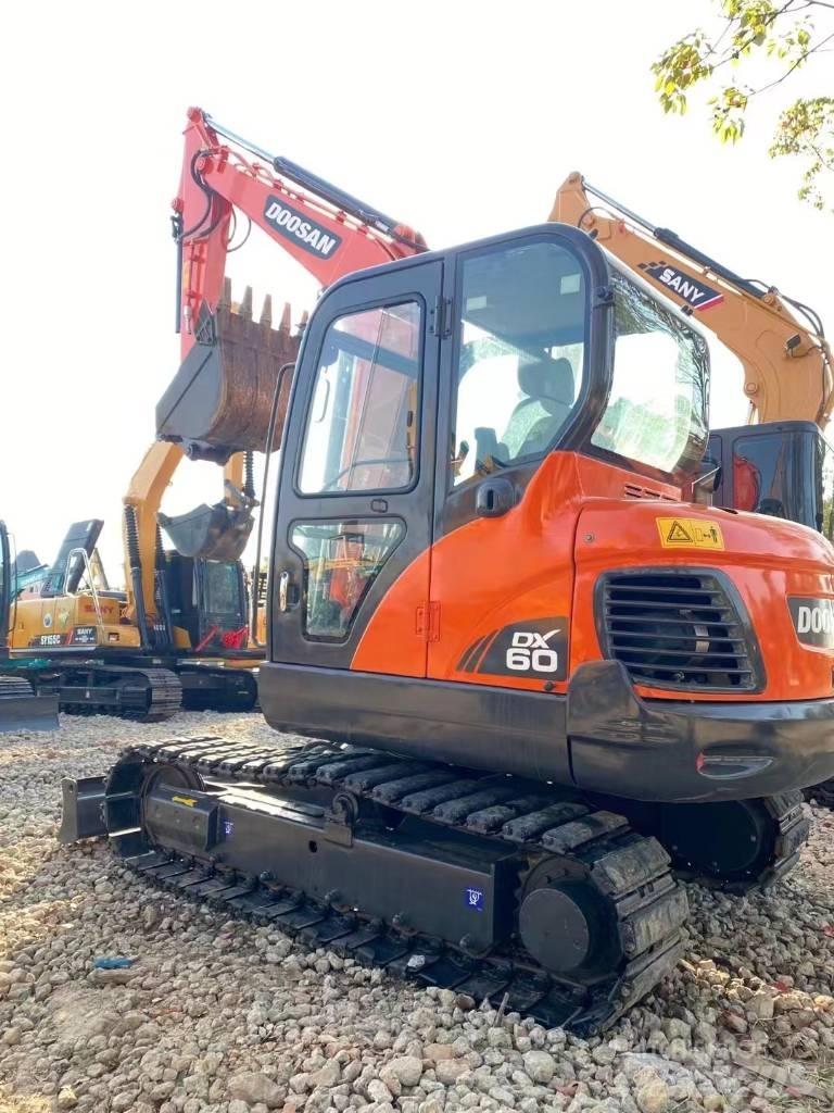 Doosan dx60 Escavadoras de rastos
