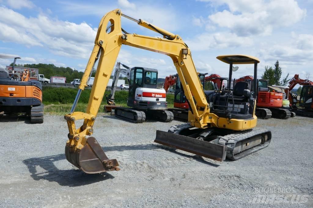 Komatsu PC 55 MR-3 Mini Escavadoras <7t