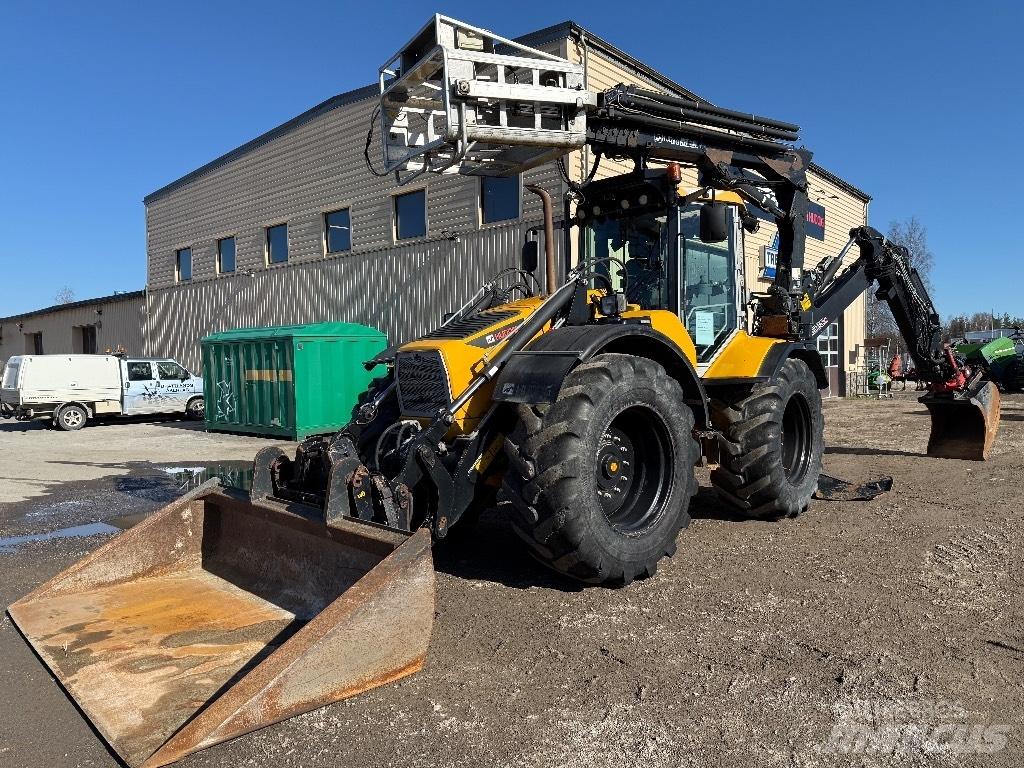 Huddig 1260 C Retroescavadoras