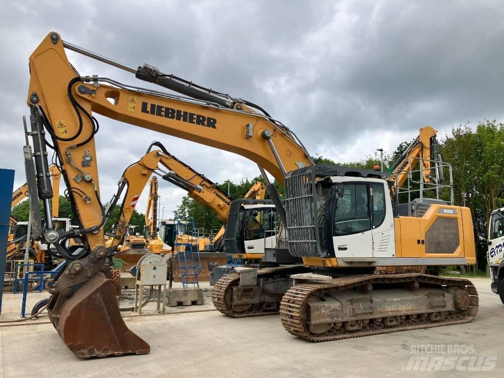 Liebherr R 945 Escavadoras de rastos