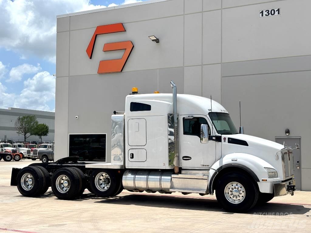Kenworth T 880 Tractores (camiões)