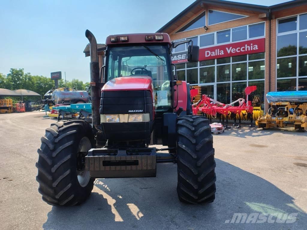 Case IH MX 135 Tratores Agrícolas usados