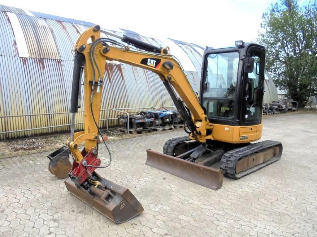 CAT 303.5 D CR Mini Escavadoras <7t