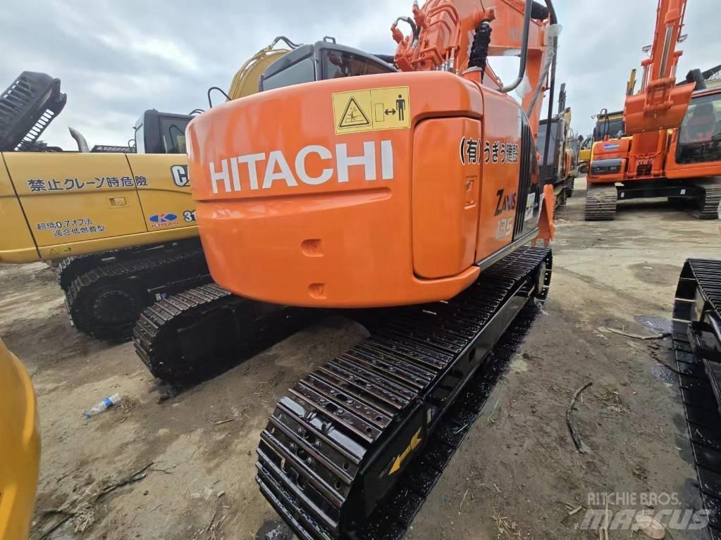 Hitachi ZX 135 US Escavadoras de rastos