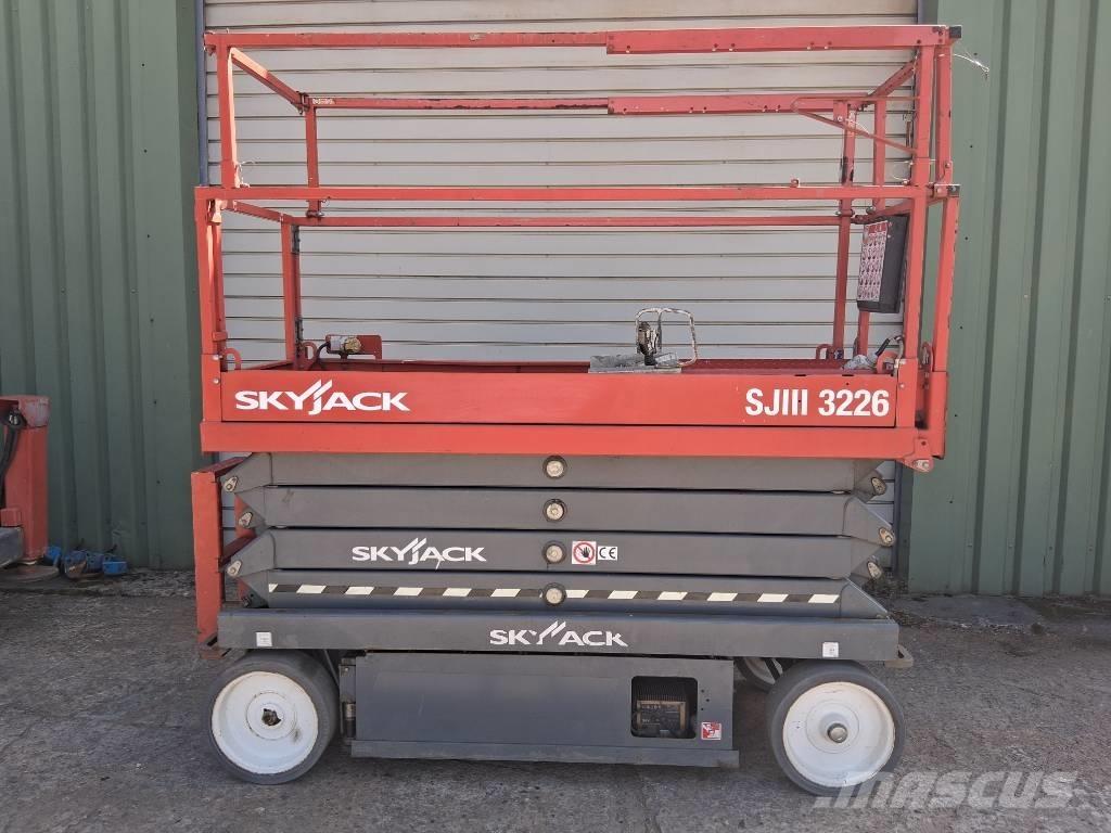 SkyJack SJ III 3226 Elevadores de tesoura