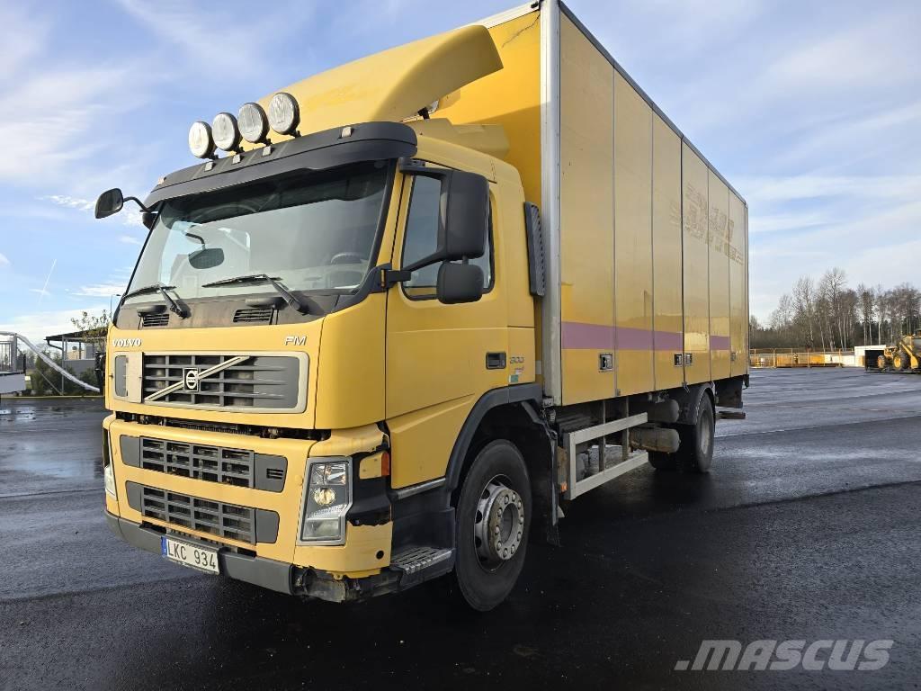 Volvo FM 300 Camiões de caixa fechada