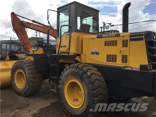 Komatsu WA 380 Pás carregadoras de rodas