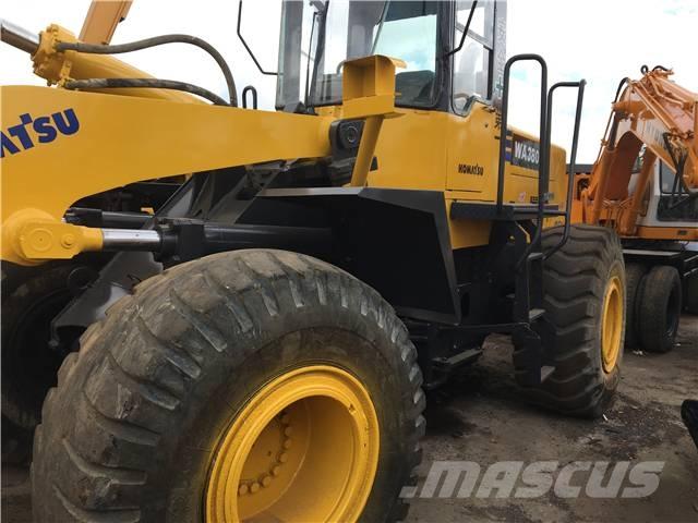 Komatsu WA 380 Pás carregadoras de rodas