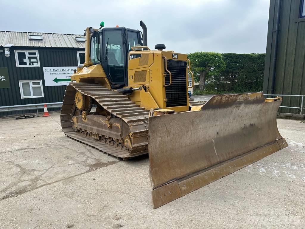 CAT D 6 N LGP Dozers - Tratores rastos