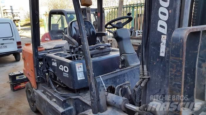 Doosan D40 SC-5 Empilhadores Diesel