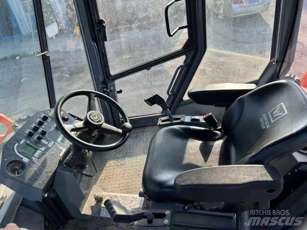 Bobcat S 300 Carregadoras de direcção deslizante