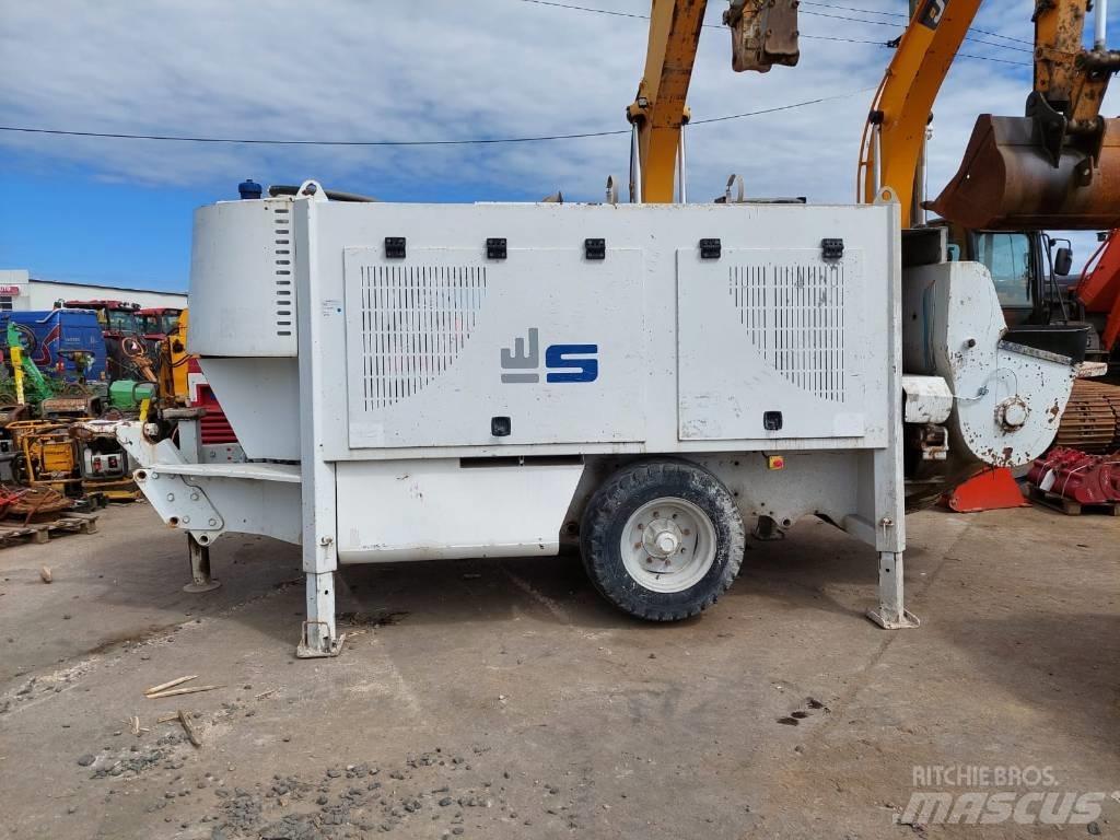  Utranazz SCM80C Camiões bomba Betão