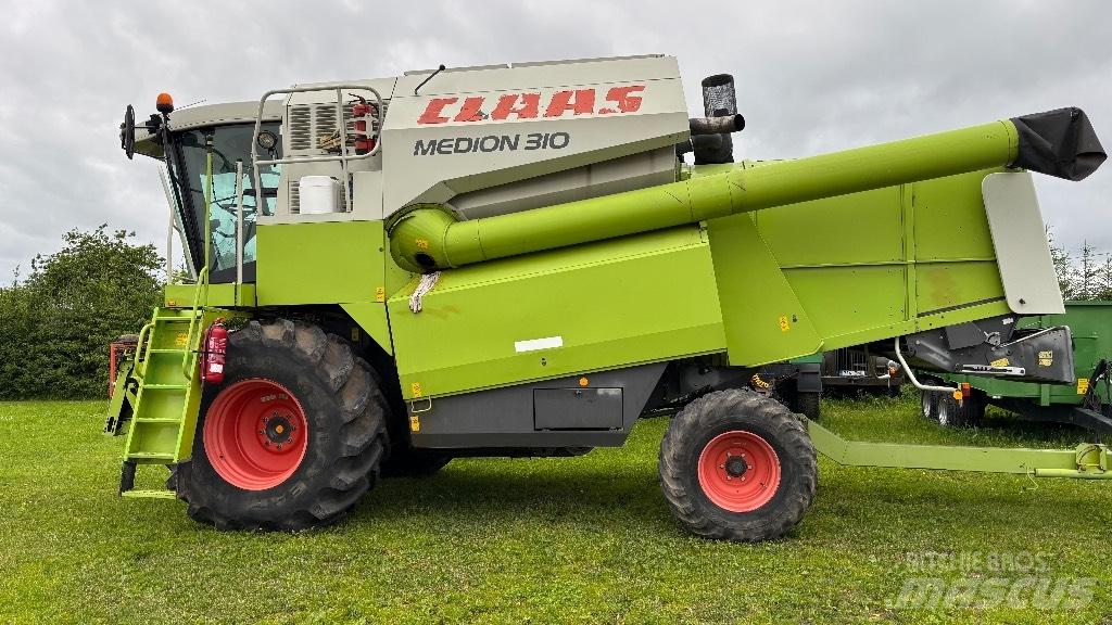 CLAAS Medion 310 Ceifeiras debulhadoras
