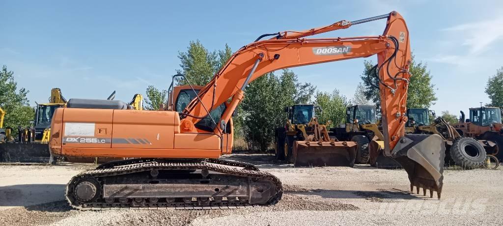 Doosan DX 255 LC Escavadoras de rastos
