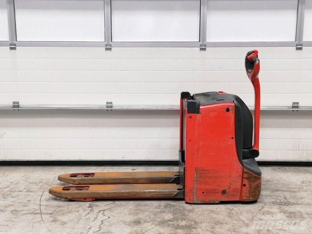 Linde T16L Porta palettes