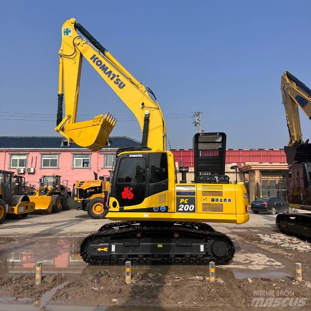 Komatsu PC 200-8 Escavadoras de rastos