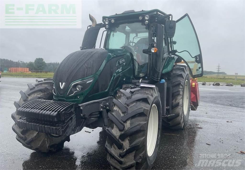 Valtra T174 Tratores Agrícolas usados