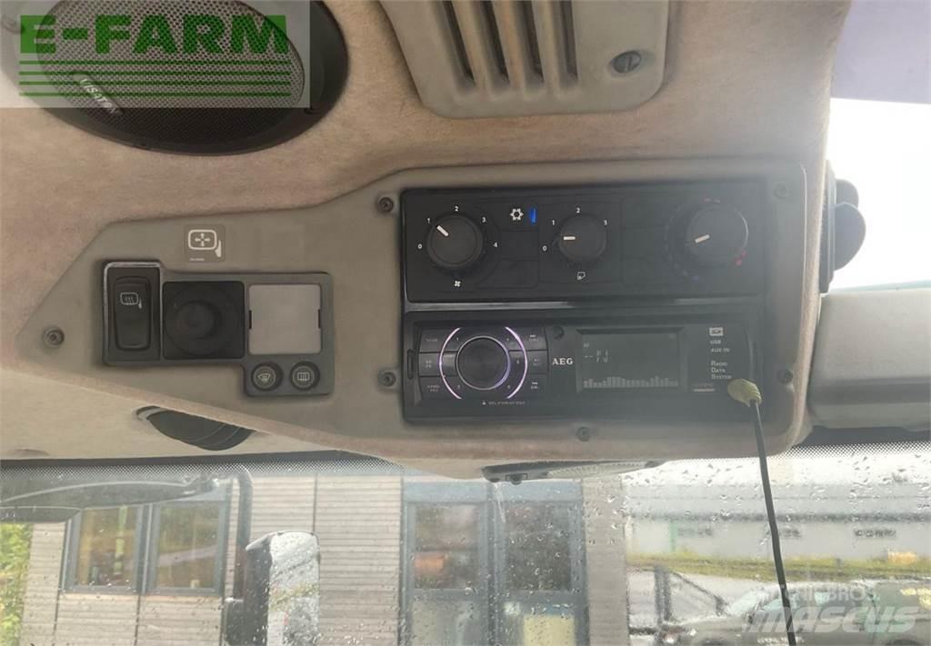Valtra T174 Tratores Agrícolas usados